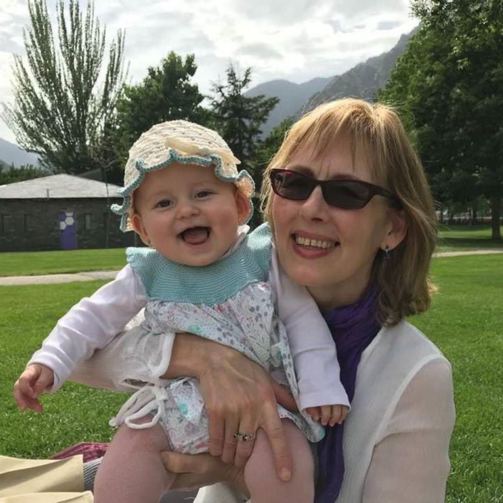 Meet your Posher, Basia